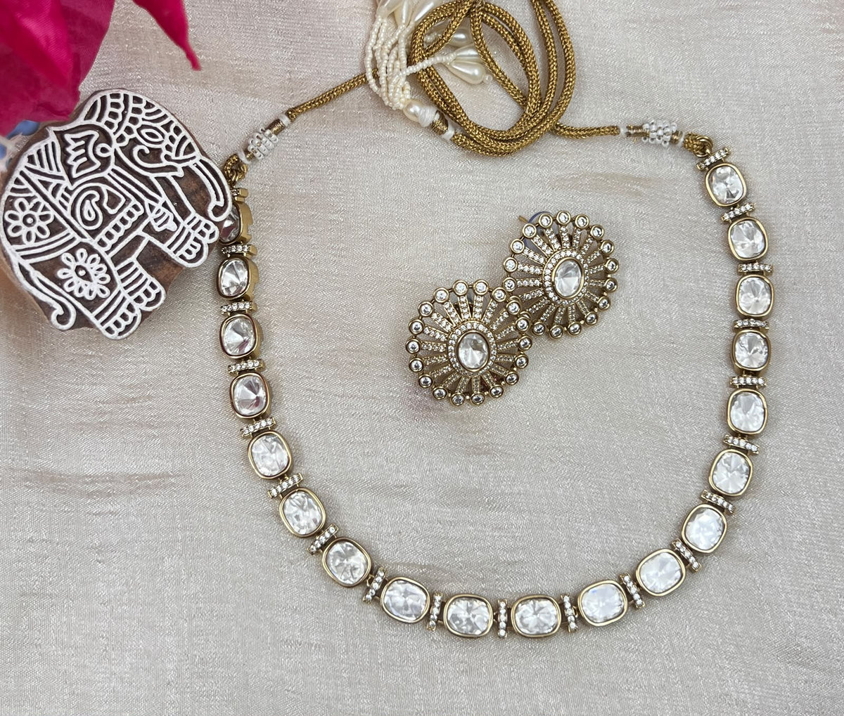 Elegant White Stone Choker Set