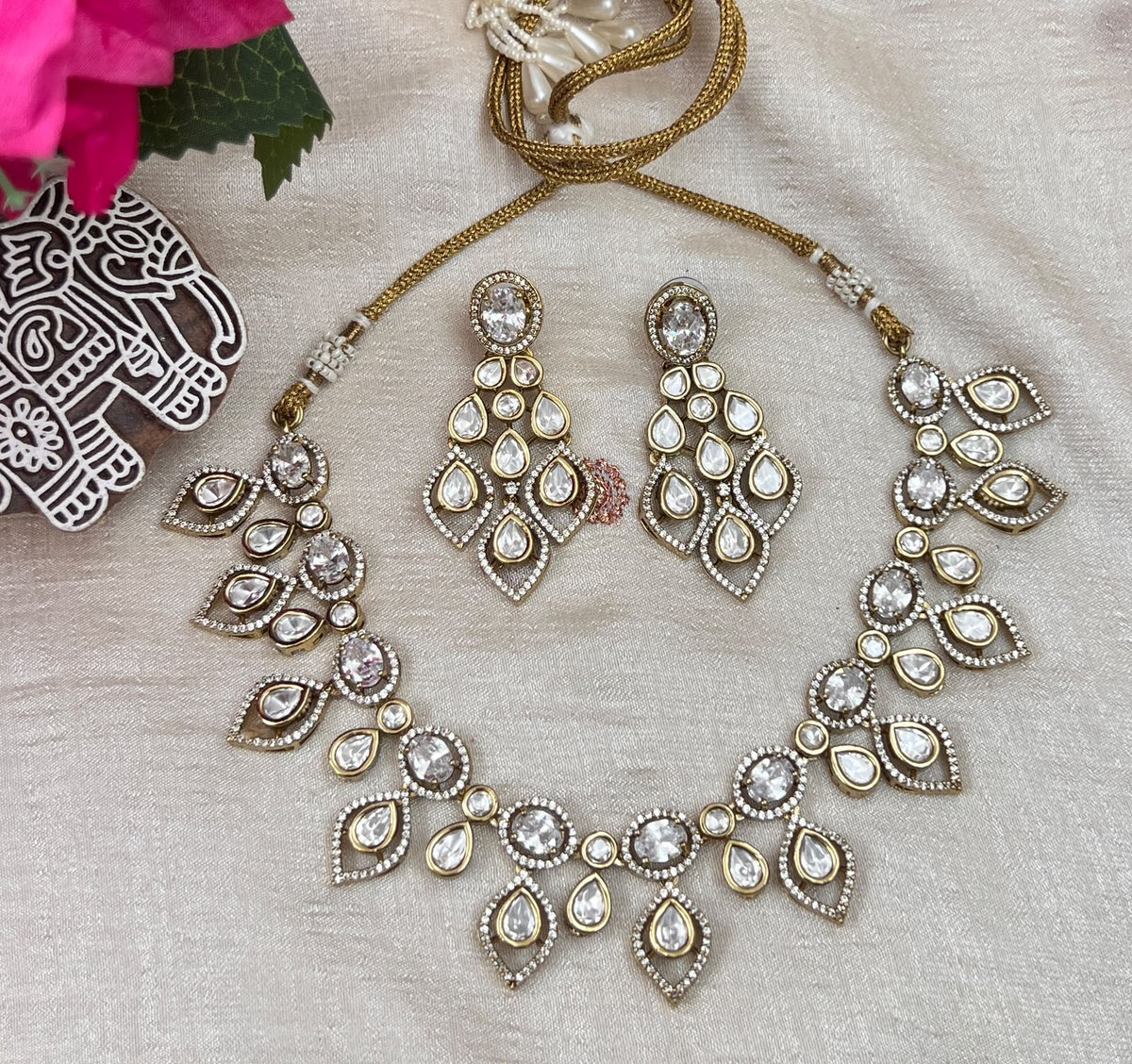 Royal Pearl Drop Necklace Set